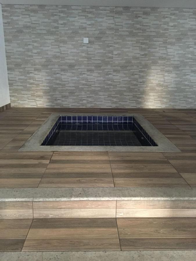 Apartamento No Condominio Casa Da Madeira Em Caldas Novas-Go Exterior photo