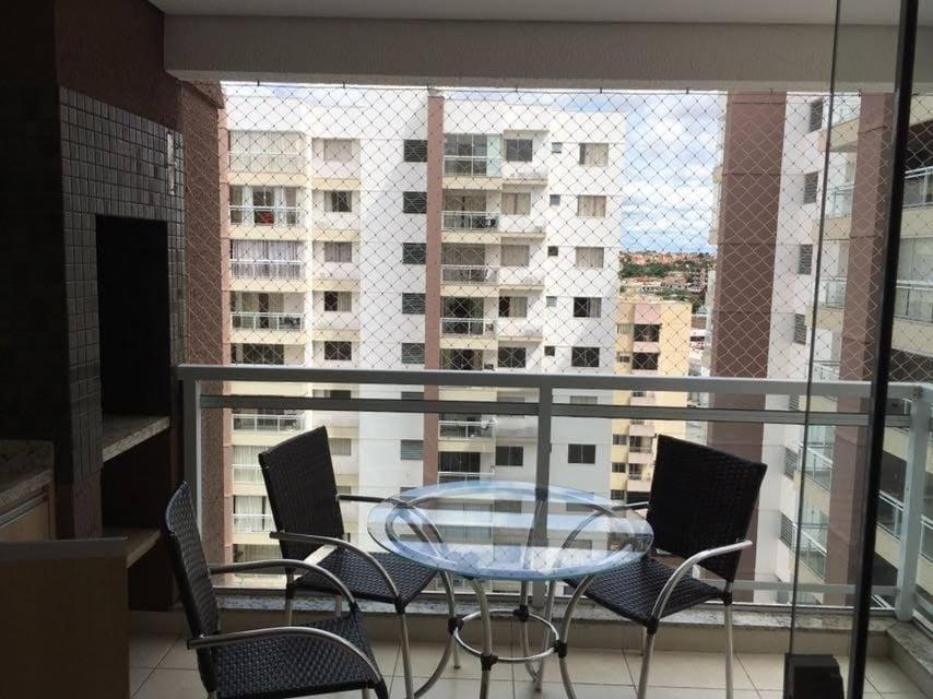 Apartamento No Condominio Casa Da Madeira Em Caldas Novas-Go Exterior photo
